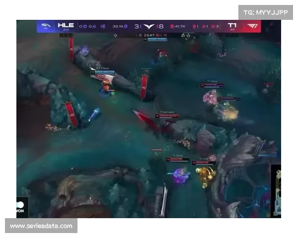 Keria妮蔻闪现大招控三人，T1团战美如画击溃TES